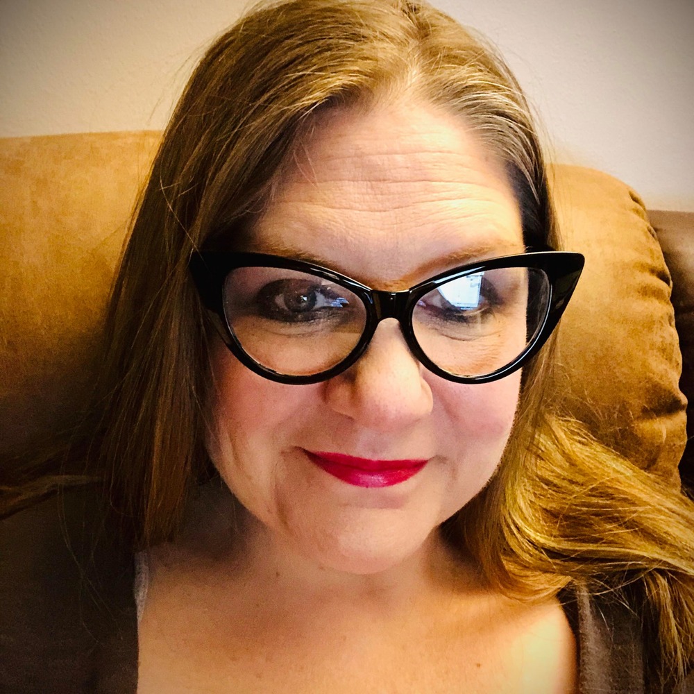 Meet your Posher, Denise